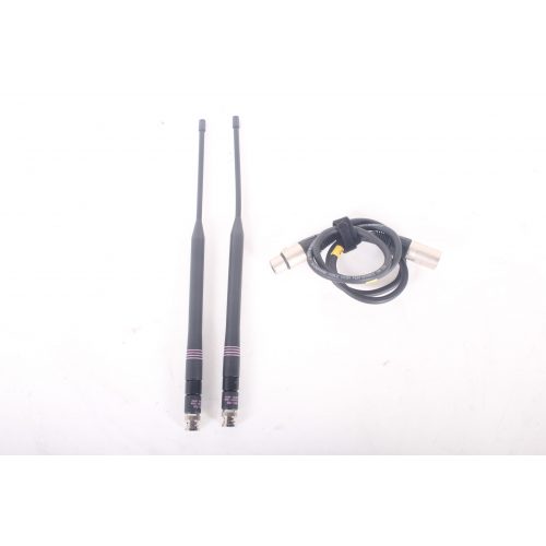 Shure UR4S+ Diversity UHF Wireless Microphone Receiver w/ UR1 Beltpack – (2) Antennas – Hard Case