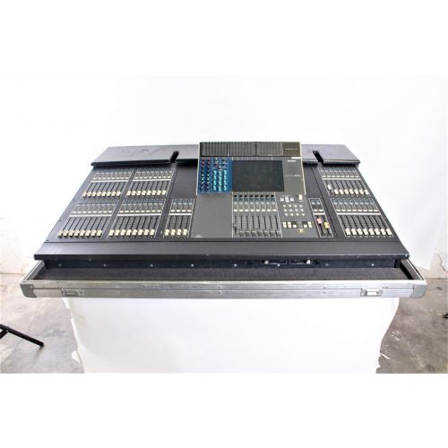 yamaha-m7cl-48-digital-audio-mixing-console-in-wheeled-road-case-1223-1 front2