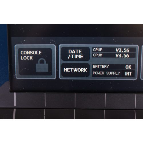 yamaha-m7cl-48-digital-audio-mixing-console-in-wheeled-road-case-1223-4 SCREEN2