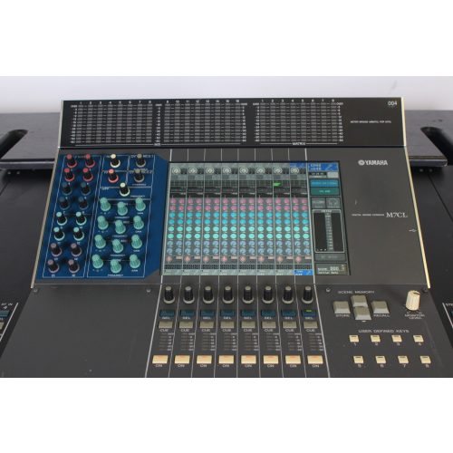 yamaha-m7cl-48-digital-audio-mixing-console-in-wheeled-road-case-1223-5 SCREEN1