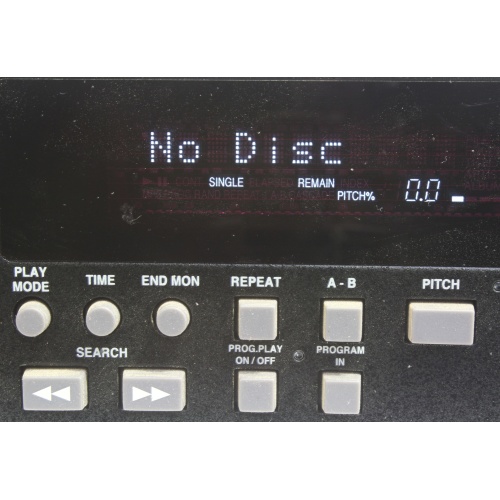 Denon DN-C635 Professional CD/MP3 Player (Disc Read Error) (FOR PARTS) error