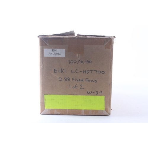 EIKI LNS-W34 .8 Extreme Wide Angle Fixed Lens box4