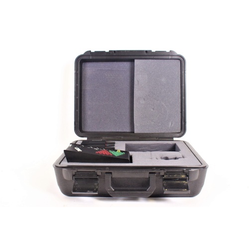 DSAN Perfect Cue Wireless Prompter Professional Kit w/ Remotes in Hard Case case open