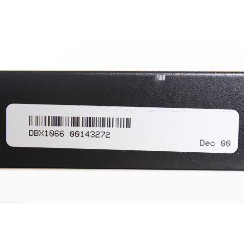 dbx 1066 Dual-Channel Compressor/Limiter/Gate (Bad Channel Two) label
