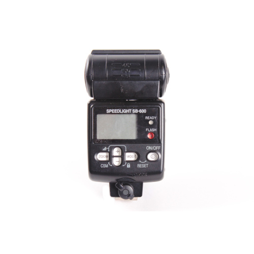 Nikon D200 10.2MP Digital Camera Kit w/ AF-S Nikkor 18-135mm 1:3.5-5.6G ED DX Lens and SB-600 Flash and MB-D200 Battery flash back