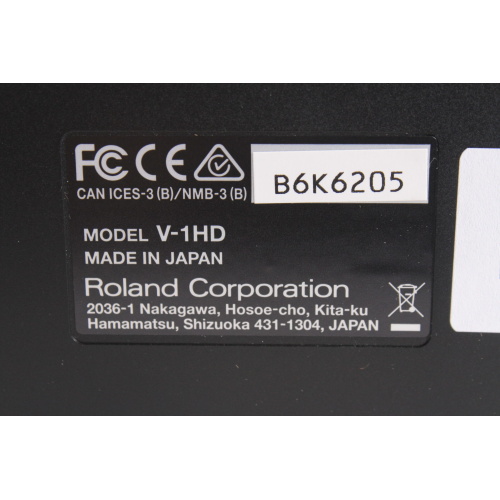 Roland V1HD7C label