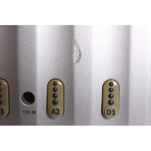 AVID Euphonix MD704 MADI to AES/EBU Converter (Cosmetic Wear) damage1