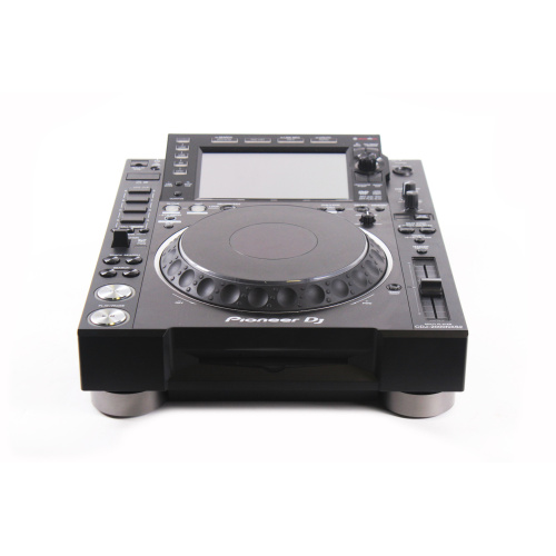 Pioneer DJ CDJ-2000NXS2 High-resolution Pro-DJ Multi-Player front2