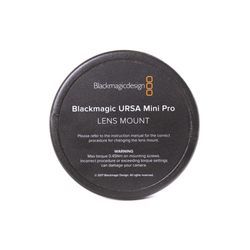 Blackmagicdesign EF Mount for URSA W/ Case label1