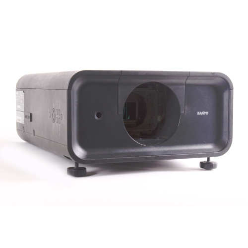 Sanyo PLC-XP200L PROxtraX Multiverse Projector (Includes Wheeled Hard Case) [FOR PARTS] front1