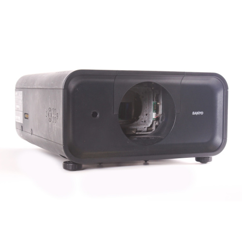 Sanyo PLC-XP200L PROxtraX Multiverse Projector (Includes Wheeled Hard Case) Lamp Hours: 150hrs - 500hrs front1