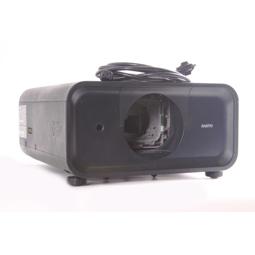 Sanyo PLC-XP200L PROxtraX Multiverse Projector (Includes Wheeled Hard Case) Lamp Hours: 150hrs - 500hrs main