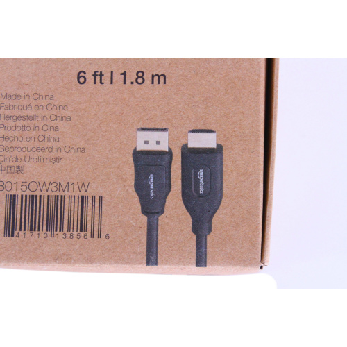 Amazon Basics B01050W3M1W DisplayPort to HDMI Cable label