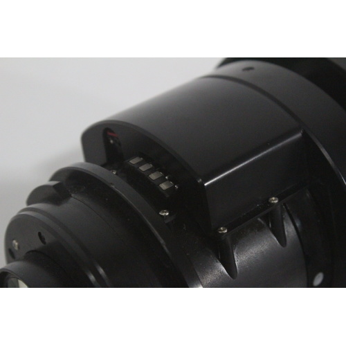 eiki-sanyo-lns-w20-wide-zoom-lens-upclose1