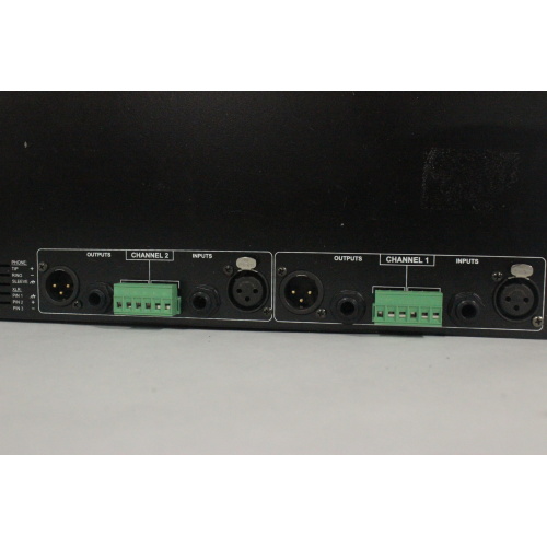 dbx-ieq-31-31-band-graphic-equalizer-back2