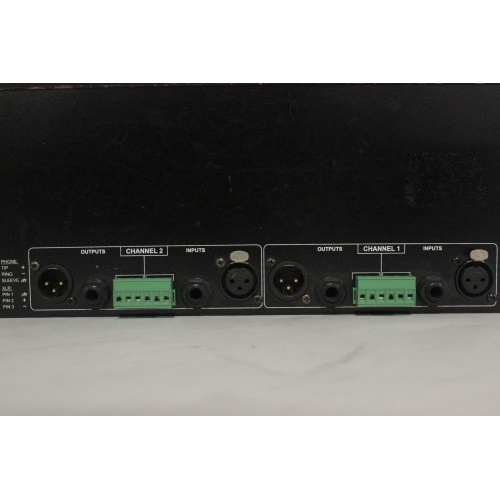 dbx-ieq-31-31-band-graphic-equalizer-back2
