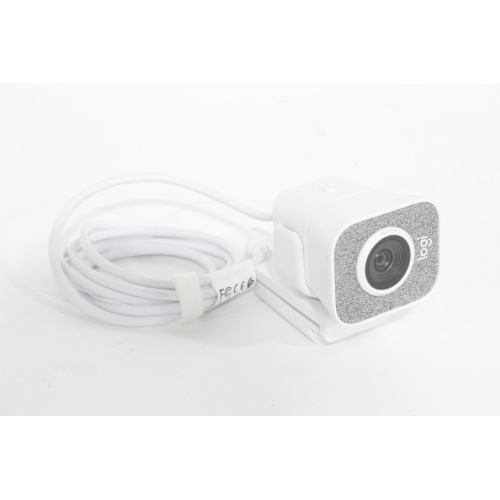 logitech-w125725192-1080p-usb-c-streamcam-with-smart-auto-focus-and-exposure-main1