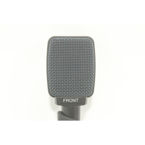 sennheiser-e906-supercardioid-dynamic-instrument-microphone-with-mzq-100-microphone-clip-front2