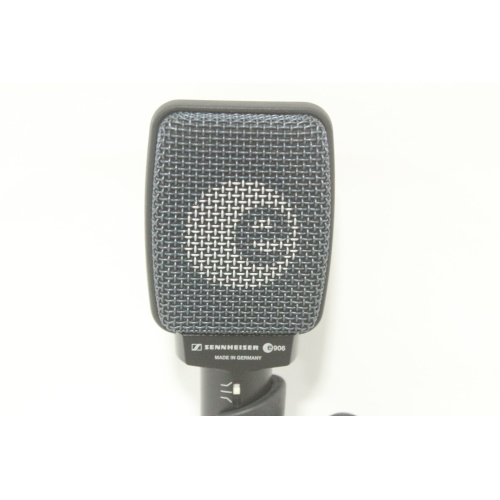 sennheiser-e906-supercardioid-dynamic-instrument-microphone-with-mzq-100-microphone-clip-back1