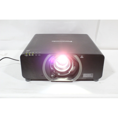 panasonic-pt-ds8500-projector-main1