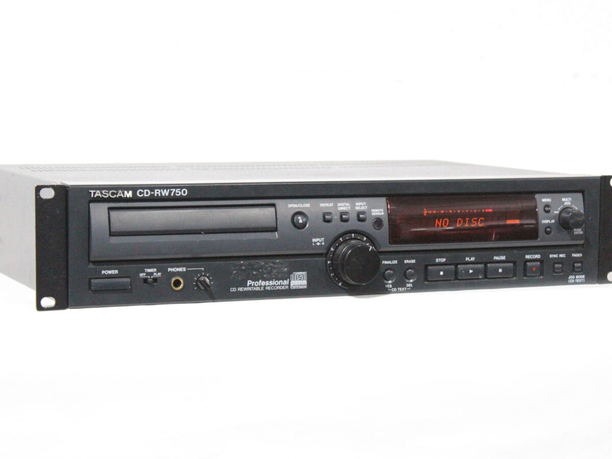 Tascam CD-RW750 Professional CD Rewritable Recorder
