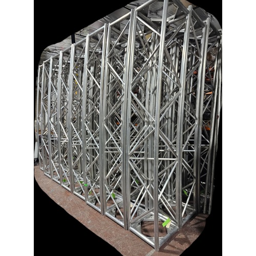 11-Degree Section of Reliable Design 100' OD, 32 Section 20.5" Circle Truss